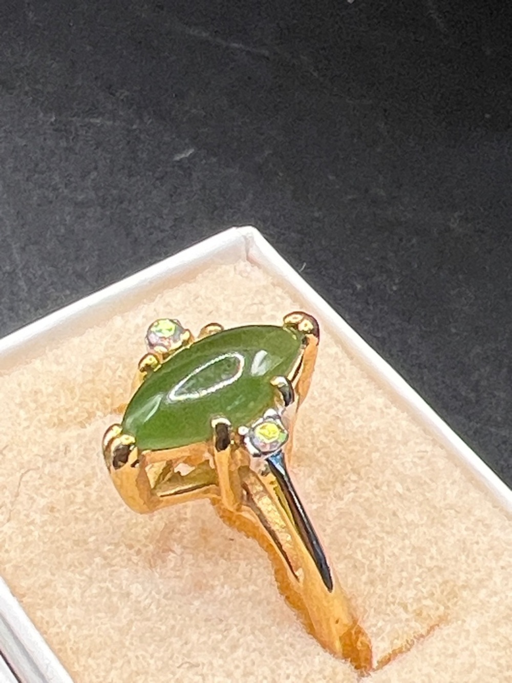 JC Penny 18k HGE Ring with Green Jadite Stone, 5 - Picture 2 of 7